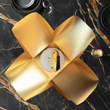 Carica l'immagine nel visualizzatore di Gallery, Panettone Deeverso Classico